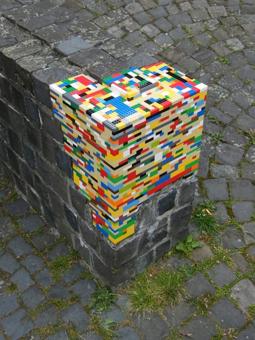 2610