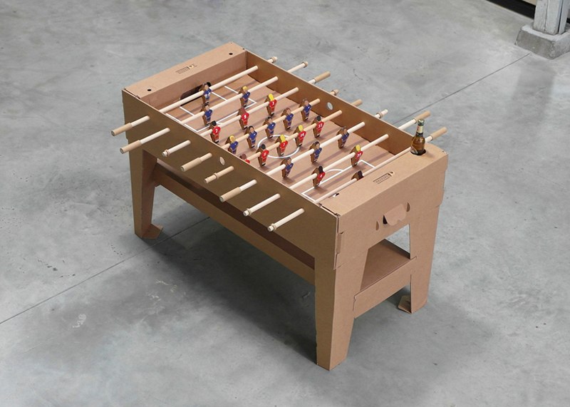 designrulz_Kartoni-cardboard-table-football-by-Kickpack-1